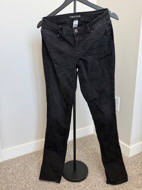 Maurices Women's Skinny Jeans in Black
